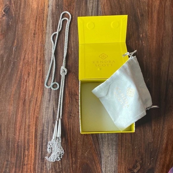 Kendra Scott Lariat Necklace - Picture 1 of 5